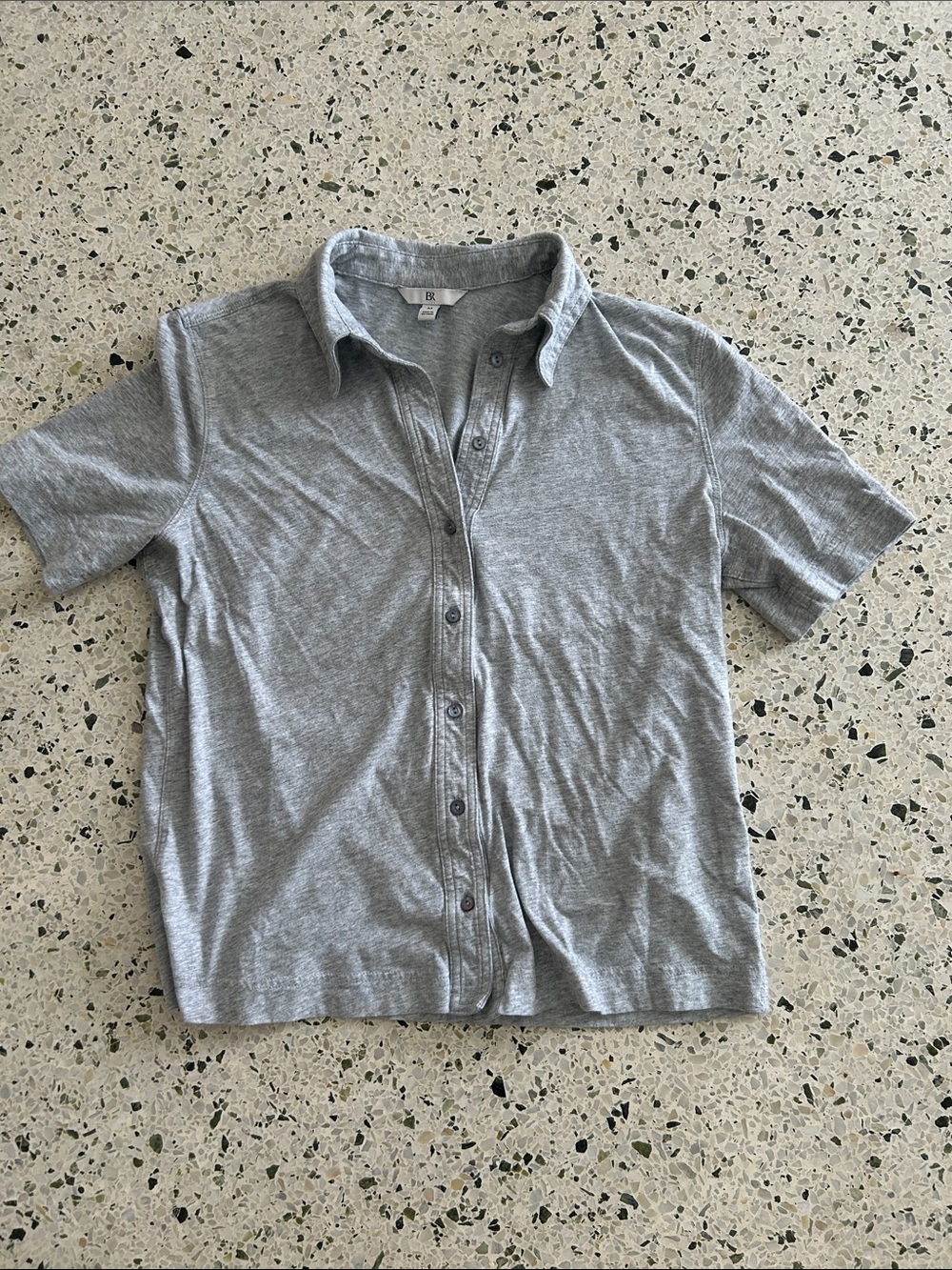 Banana Republic Short Sleeve Heather Grey button down - M